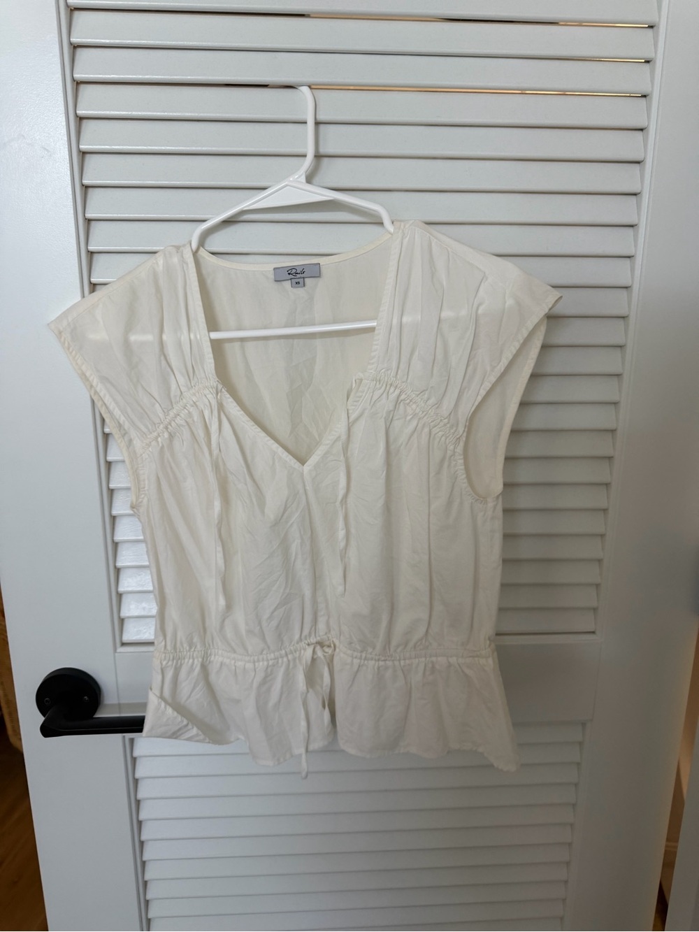 Rails Cream V-Neck Drawstring Waist Cap-Sleeve Top